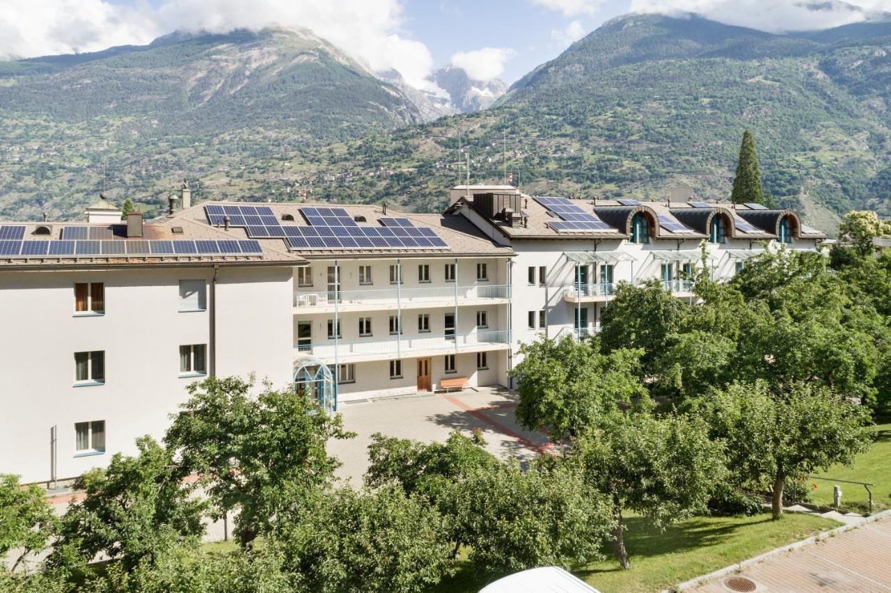 Hotel & Bildungshaus St. Jodern Visp Eksteriør bilde