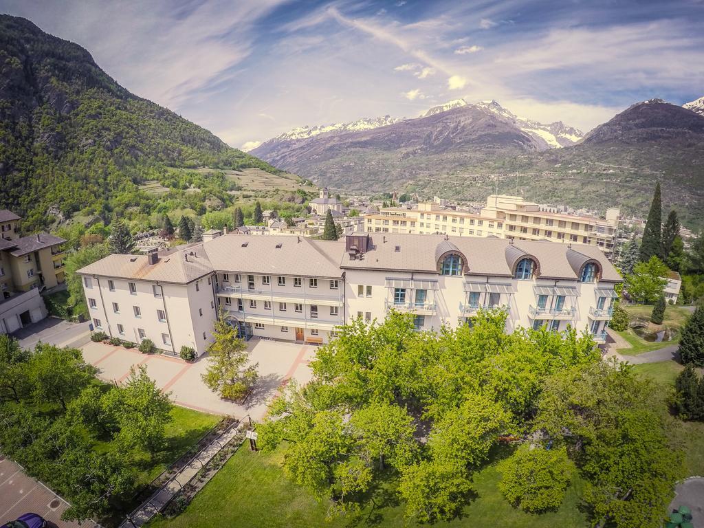 Hotel & Bildungshaus St. Jodern Visp Eksteriør bilde